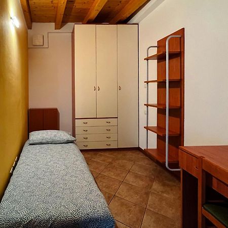 Casa Vacanze Al Lago P2 Monasterolo del Castello エクステリア 写真